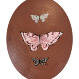 A Gentle Flutter (11x14 Oval Canvas)
